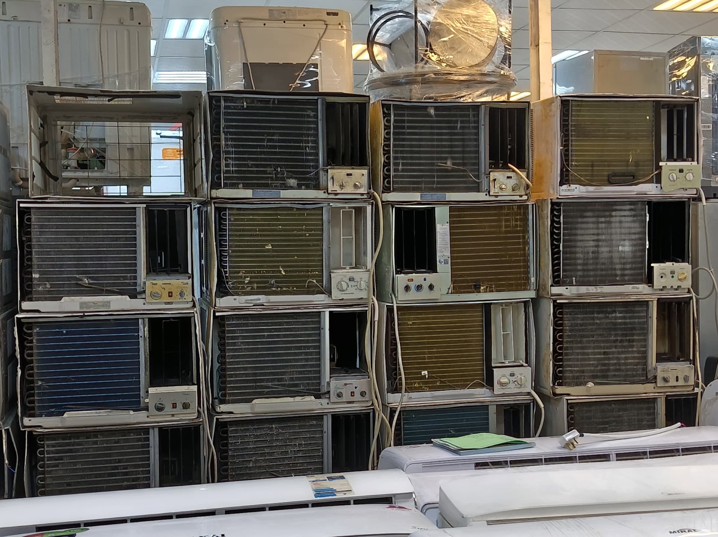 مكيفات شباك من كل الأحجام